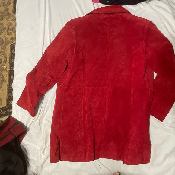 Red leather jacket - Picture 2 of 3